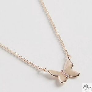 🆕️🦋DELICATE BUTTERFLY NECKLACE - ROSEGOLD TONE🦋